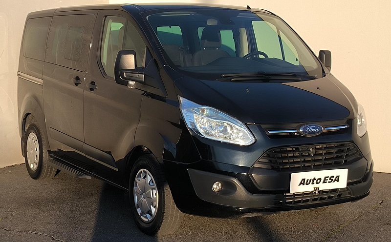 Ford Tourneo Custom 2.2TDCi Trend 8míst