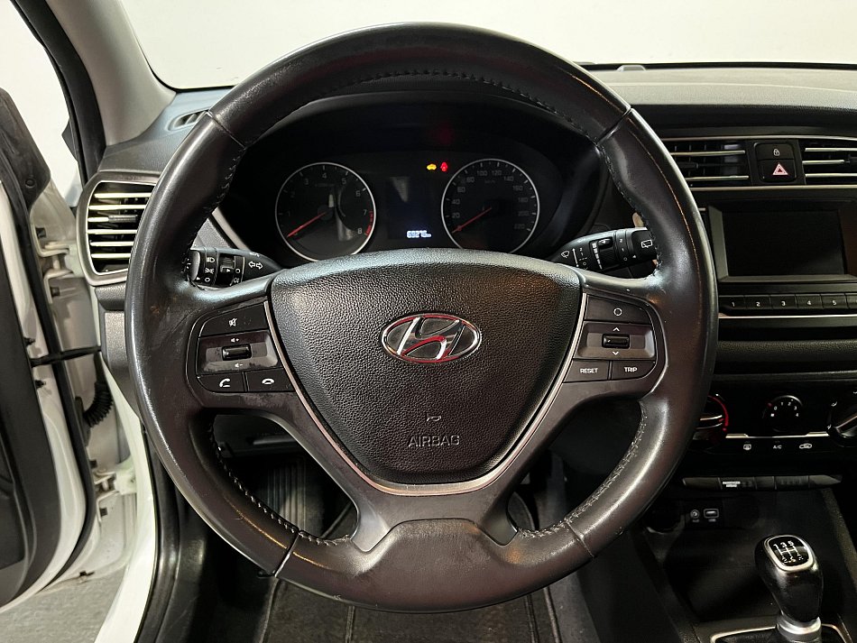 Hyundai I20 1.2i 