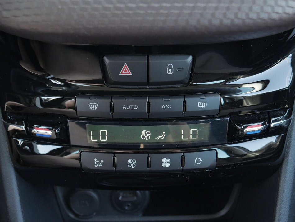 Peugeot 2008 1.2 PT Active