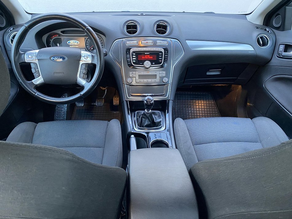 Ford Mondeo 1.8 TDCi 