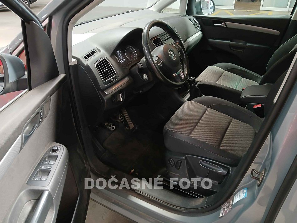 Volkswagen Sharan 2.0 TDI 