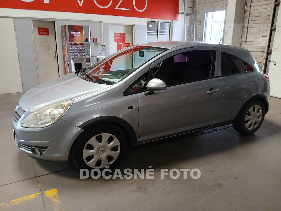 Opel Corsa 1.0i 