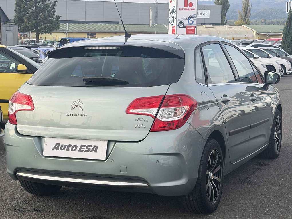 Citroën C4 1.6i 