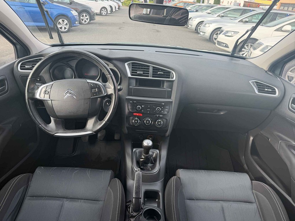 Citroën C4 1.6i 
