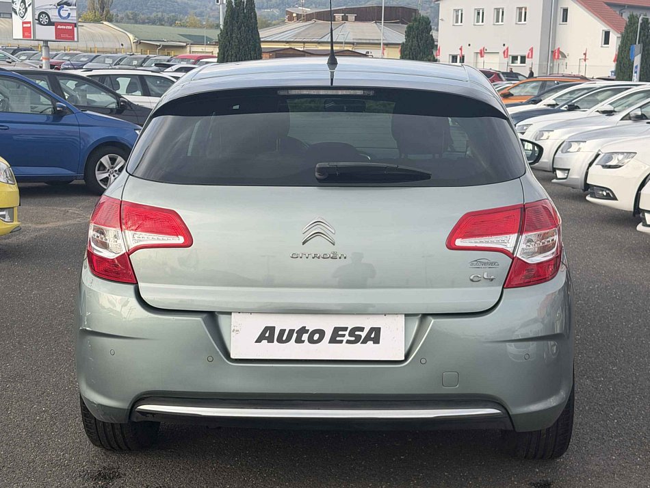 Citroën C4 1.6i 