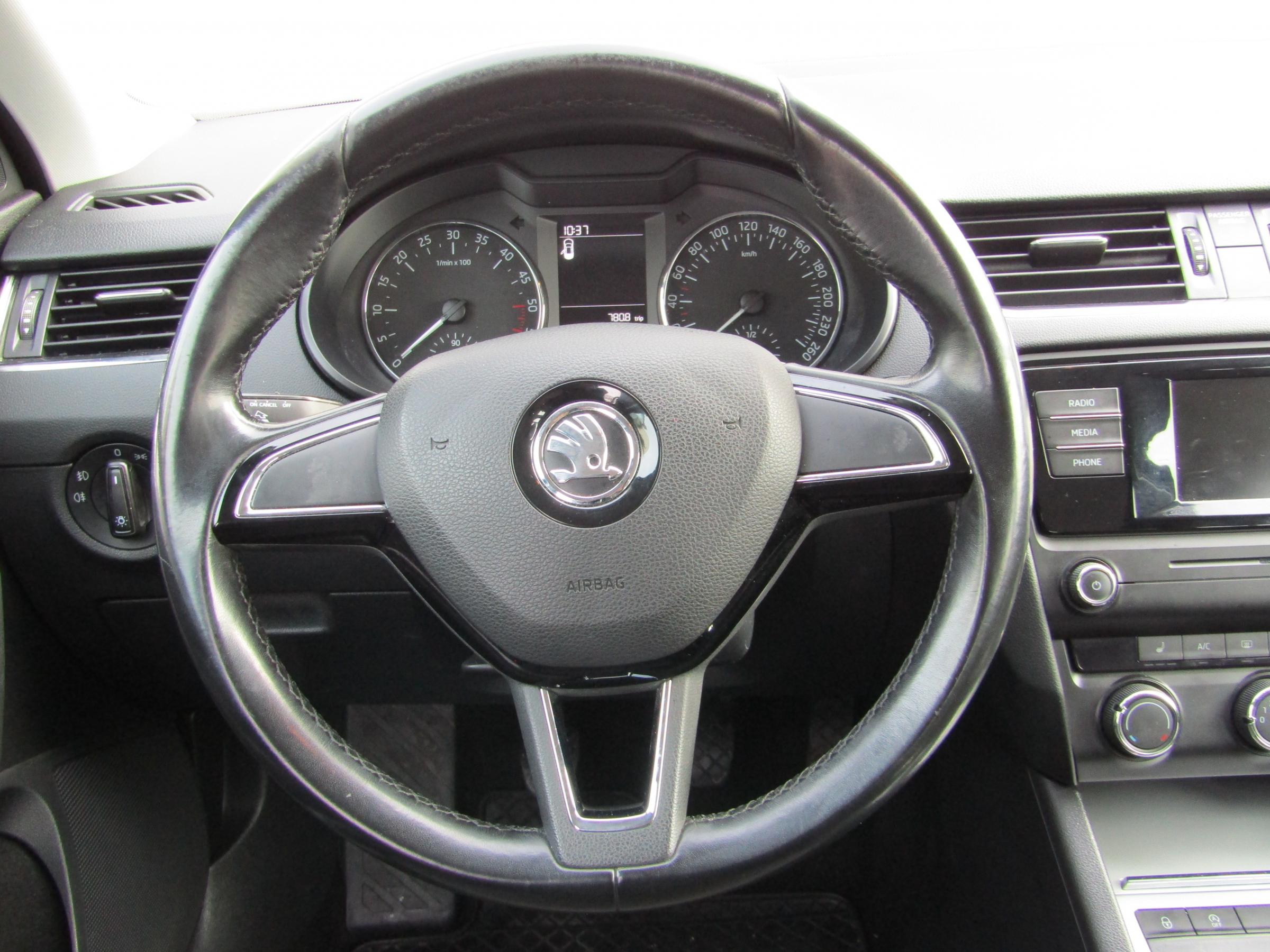 Škoda Octavia III, 2016 - pohled č. 12