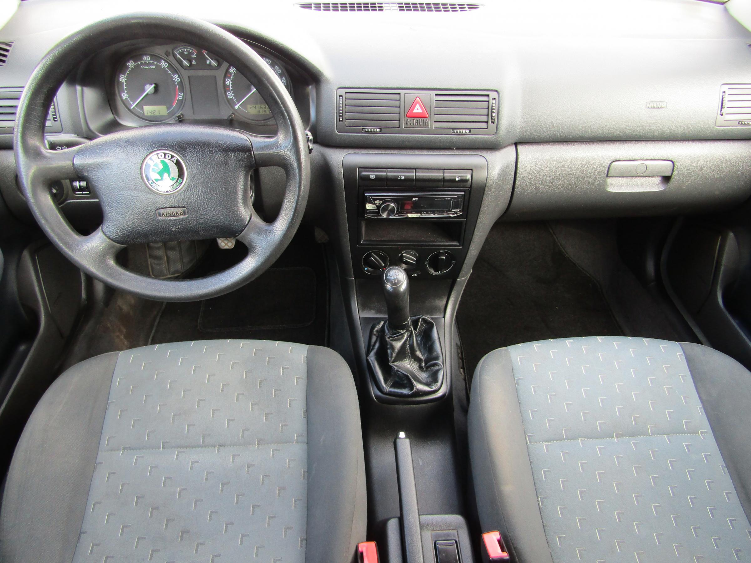 Škoda Octavia, 2001 - pohled č. 11