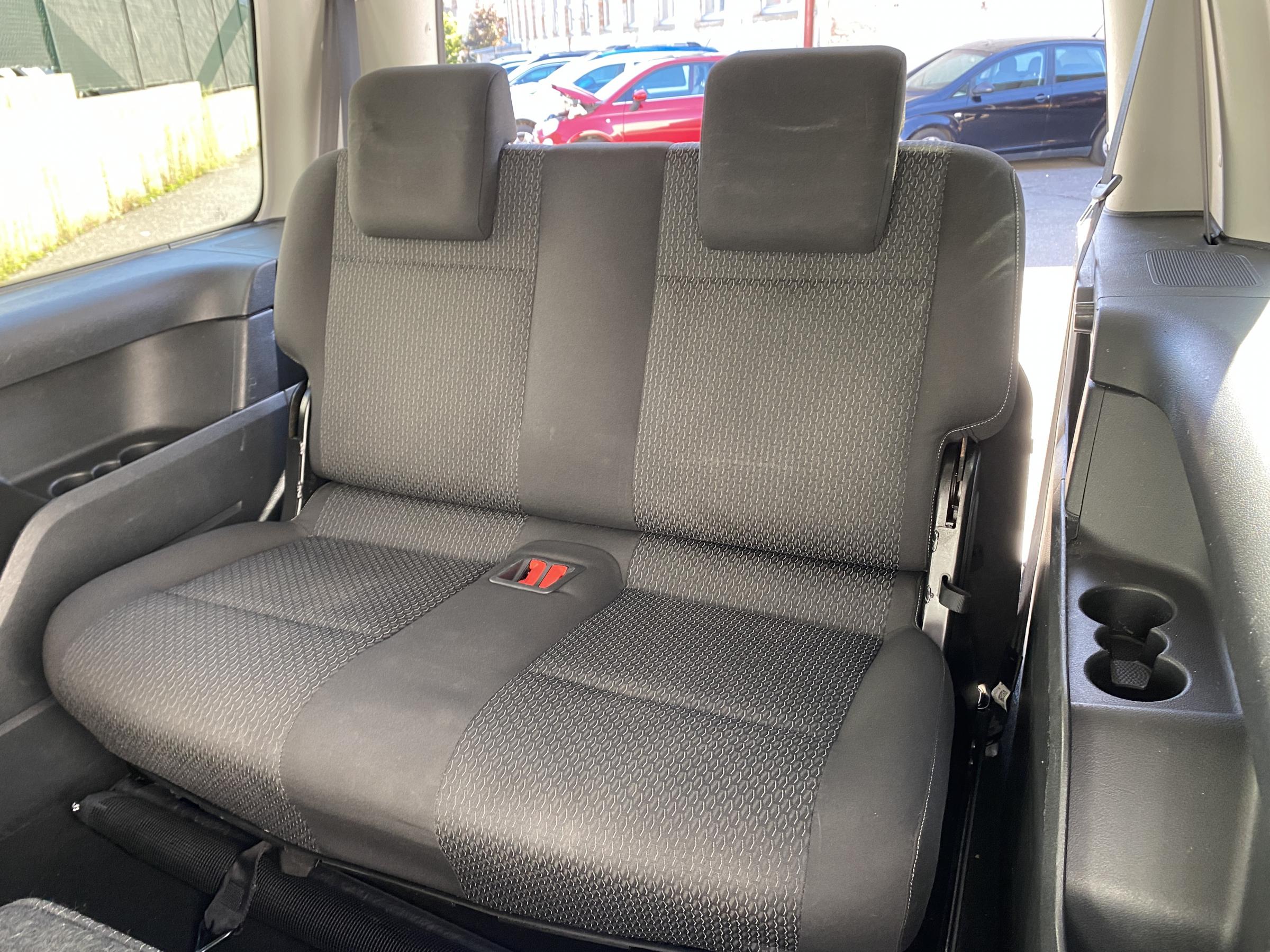 Volkswagen Caddy, 2016 - pohled č. 14