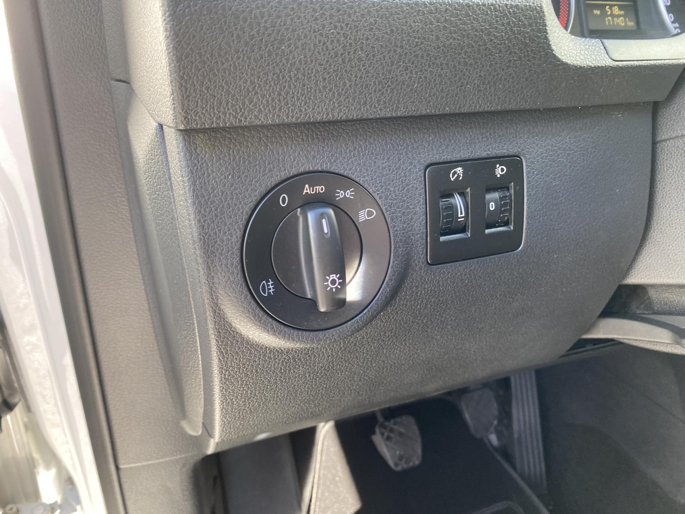 Volkswagen Caddy, 2016 - pohled č. 17