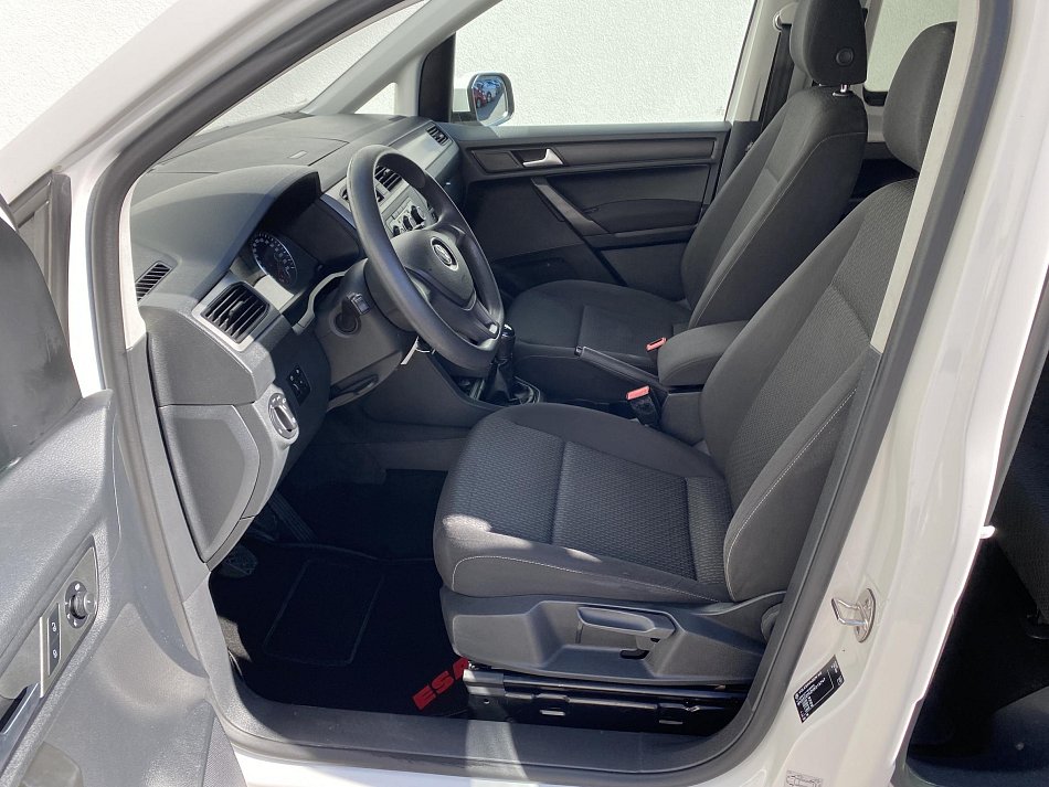 Volkswagen Caddy 2.0TDi  MAXi 7míst