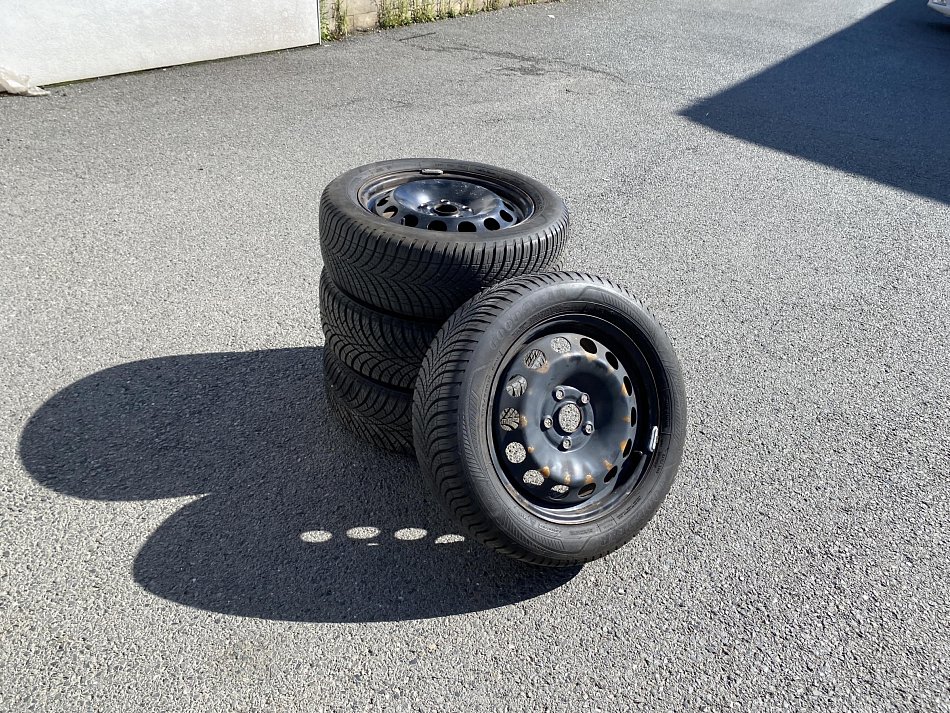 Volkswagen Caddy 2.0TDi  MAXi 7míst