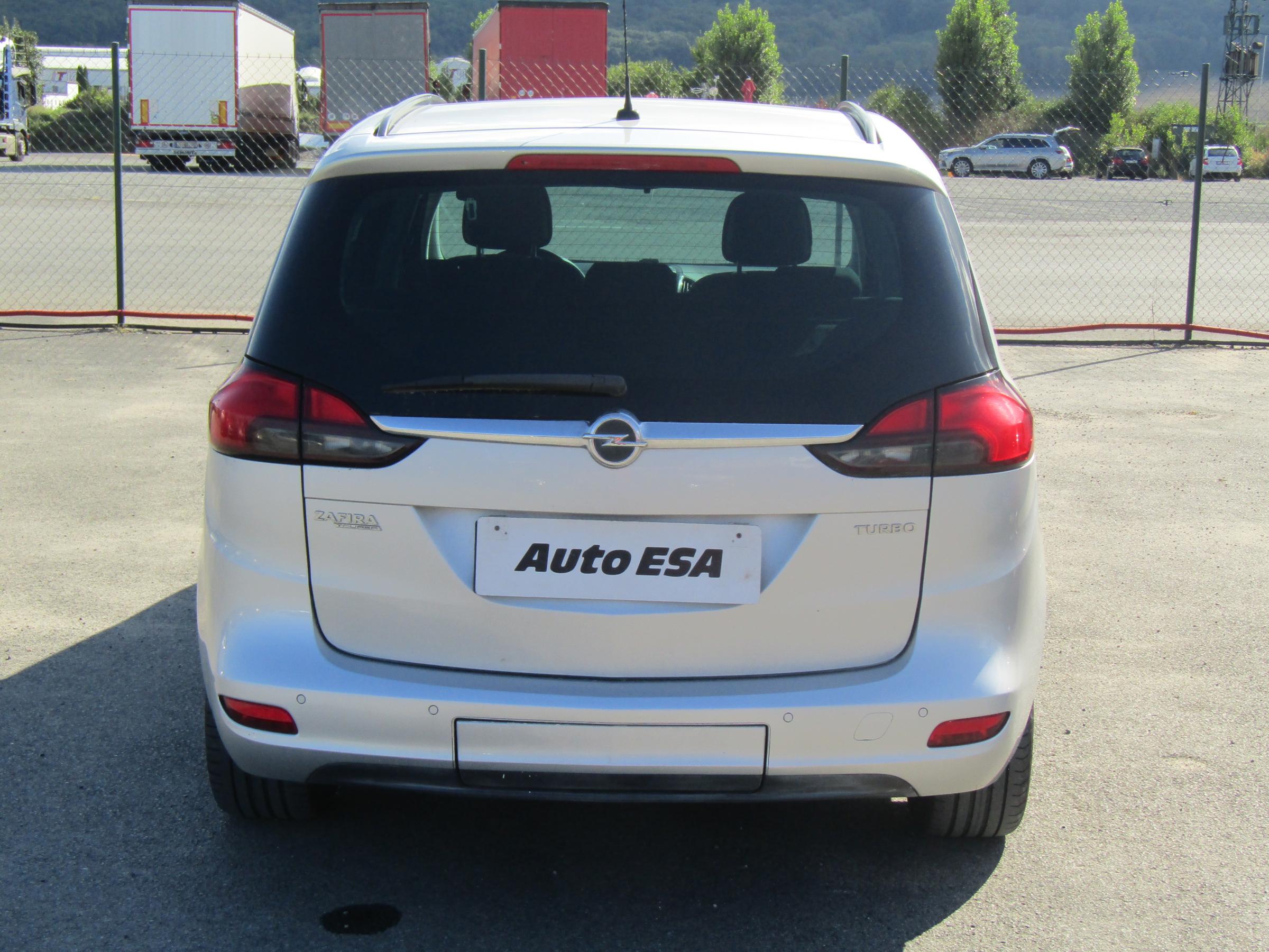 Opel Zafira, 2012 - pohled č. 5