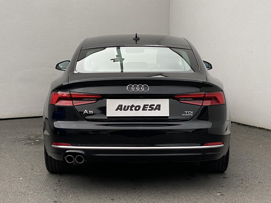 Audi A5 2.0 TDi  Quattro