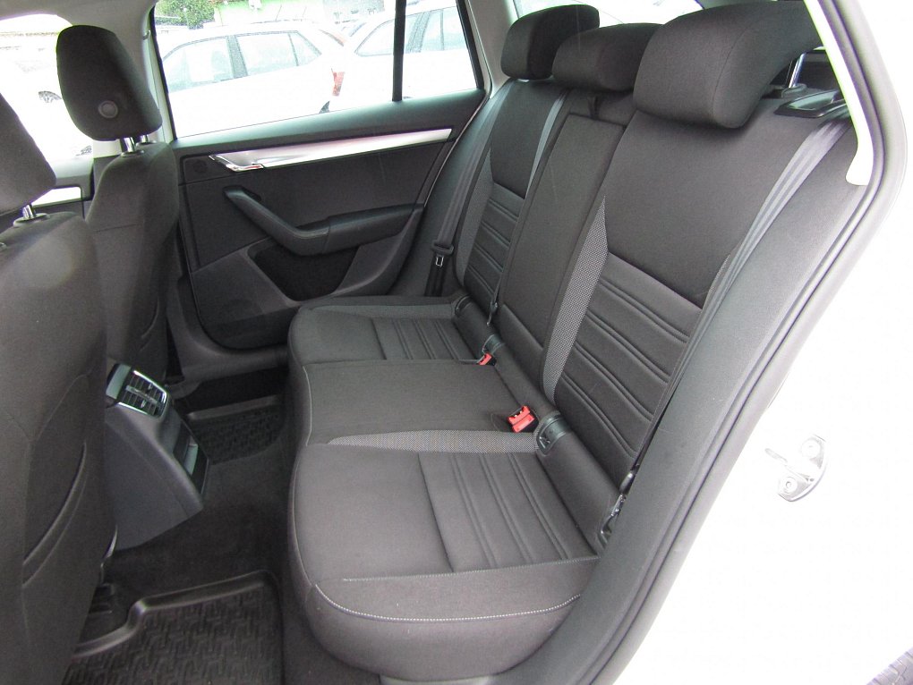Škoda Octavia III 1.6 TDi Ambition