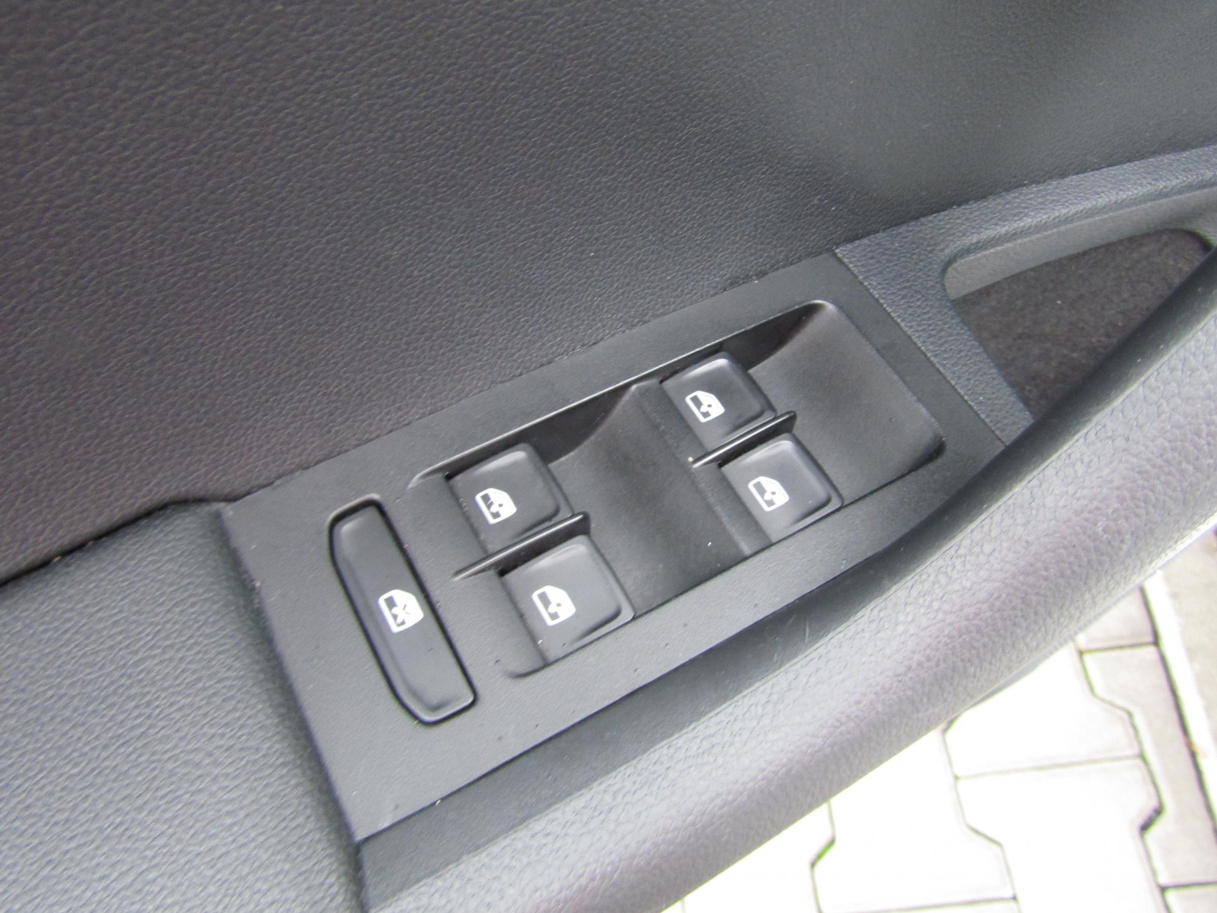 Škoda Octavia III, 2018 - pohled č. 12