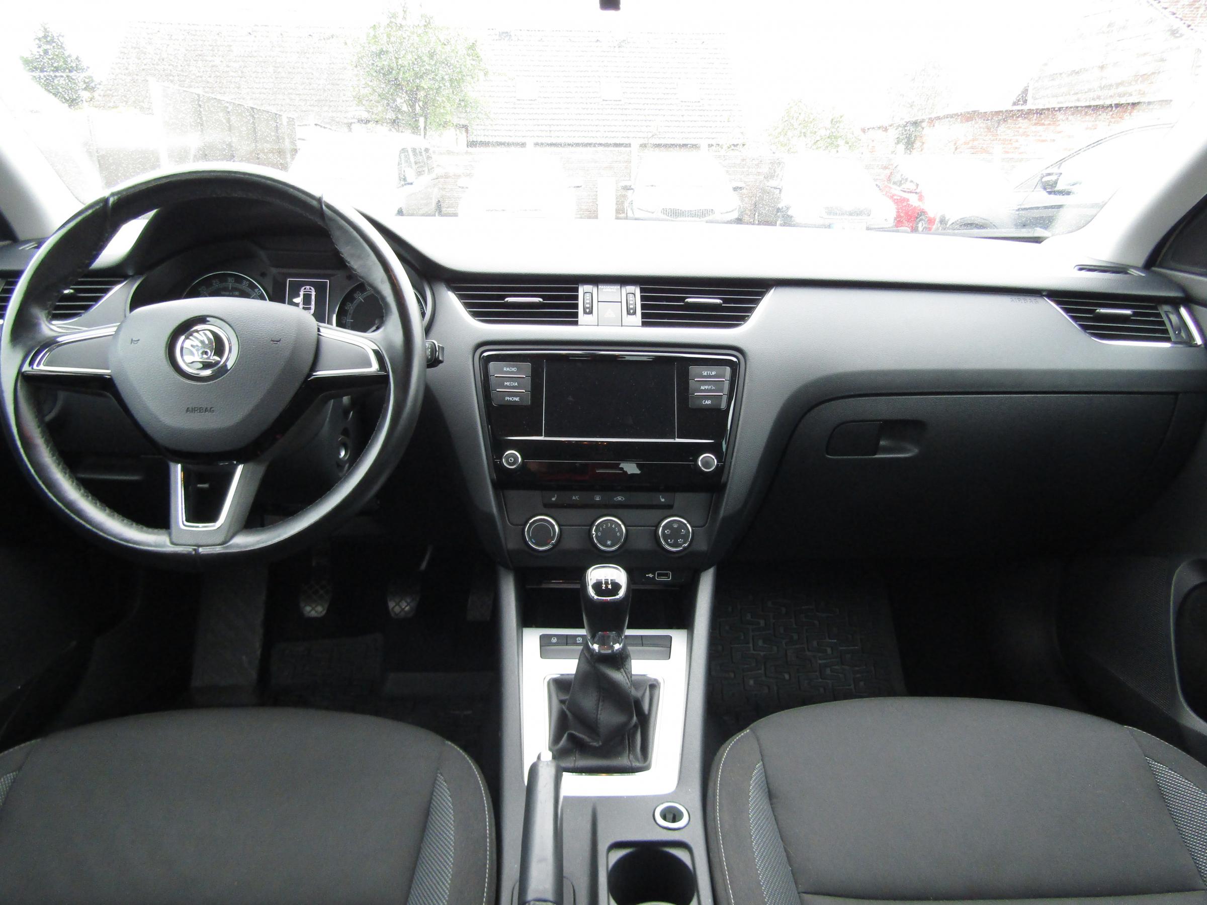 Škoda Octavia III, 2018 - pohled č. 8