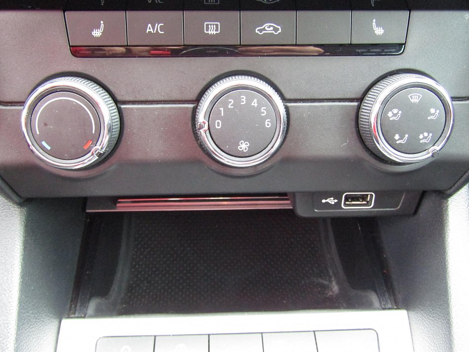 Škoda Octavia III 1.6 TDi Ambition