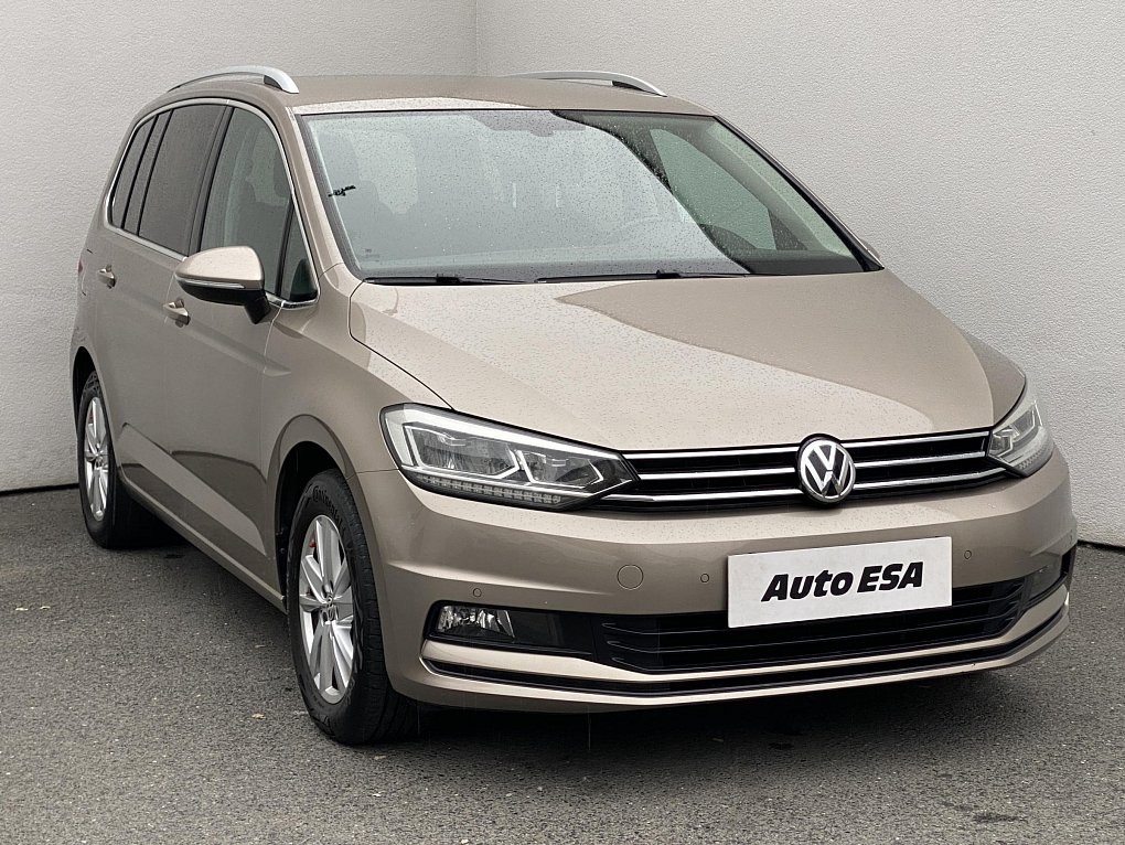 Volkswagen Touran 1.5 TSi Highline