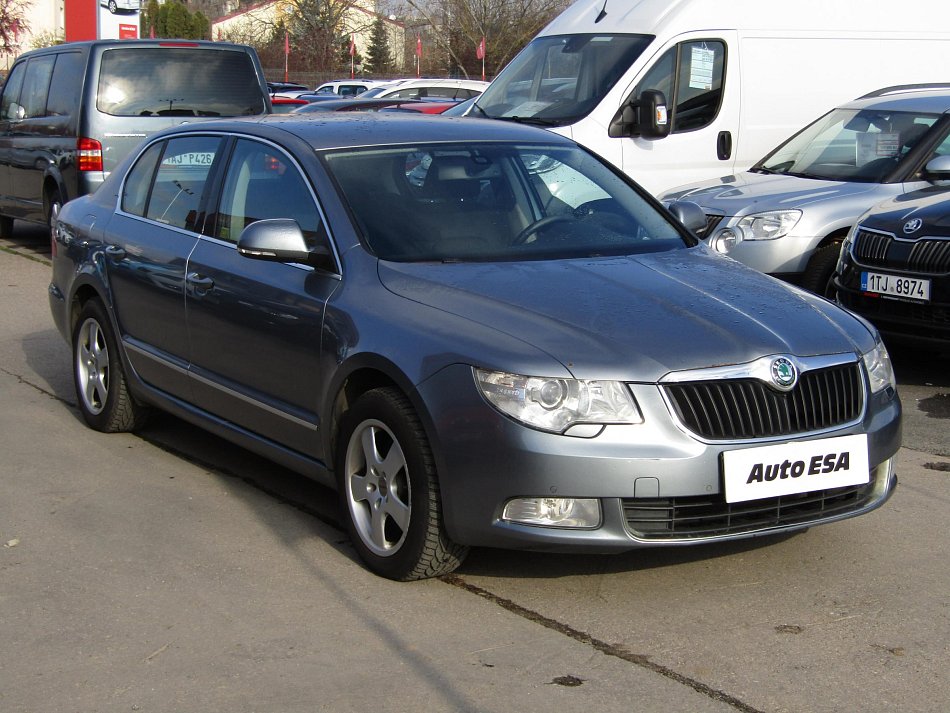 Škoda Superb II 2.0 TDi Elegance