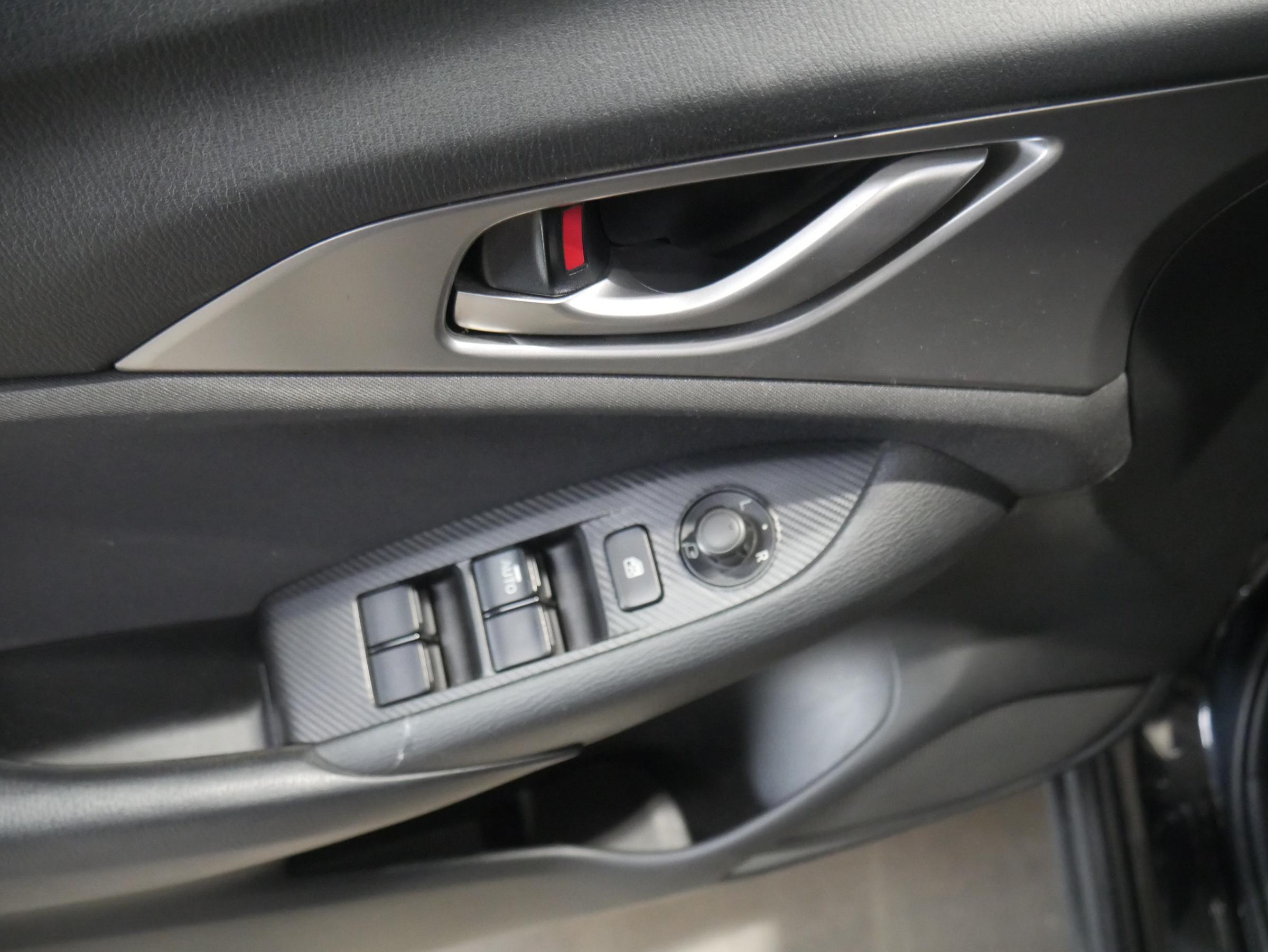 Mazda CX-3, 2016 - pohled č. 11