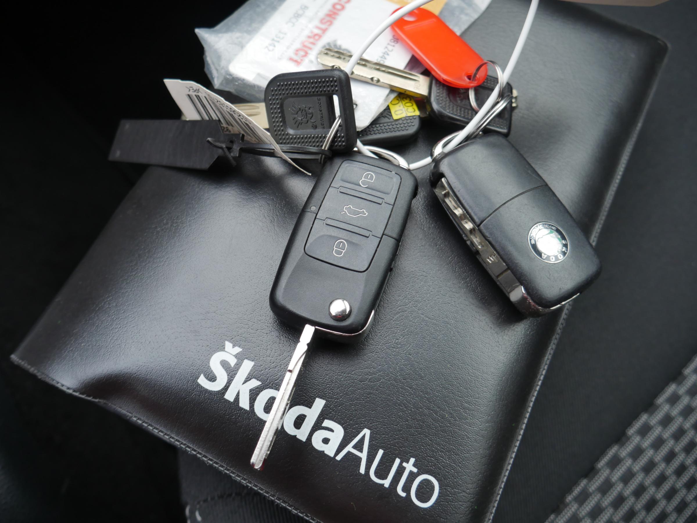 Škoda Octavia, 2009 - pohled č. 17