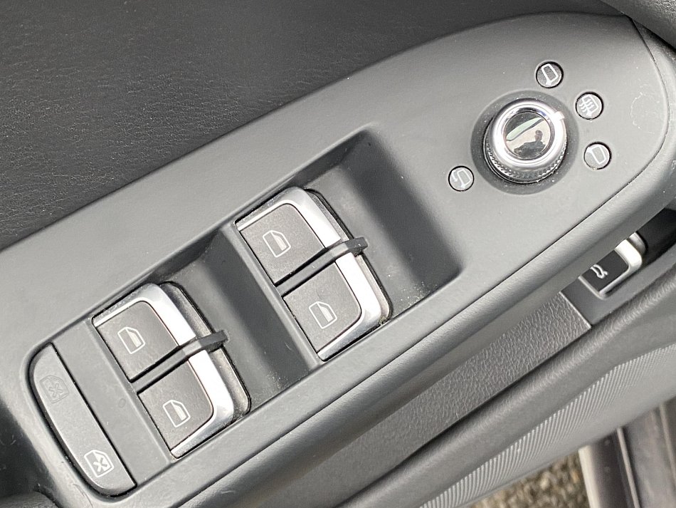 Audi A4 3.0 TDi S-line Quattro