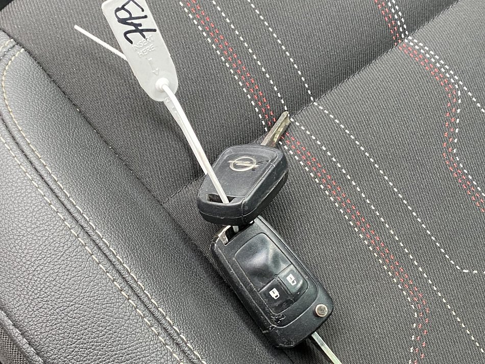 Opel Meriva 1.4T Edition 150