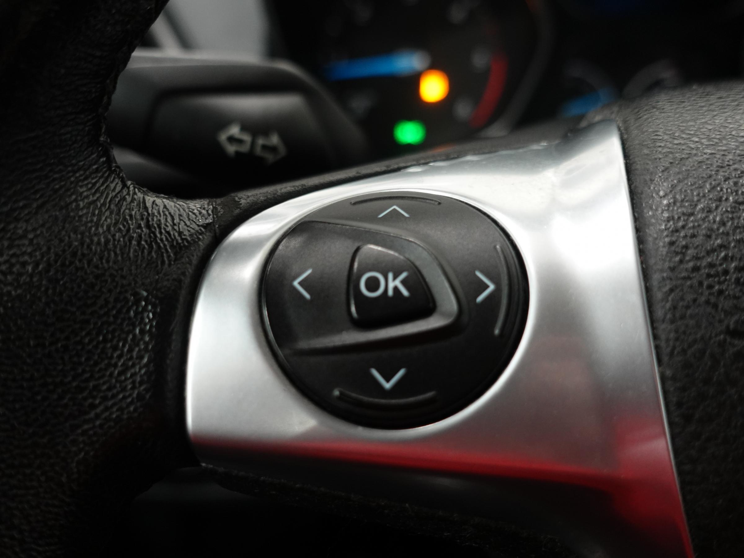 Ford Grand C-MAX, 2011 - pohled č. 15