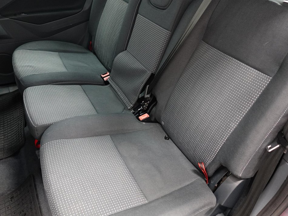 Ford Grand C-MAX 1.6 TDCi  7míst