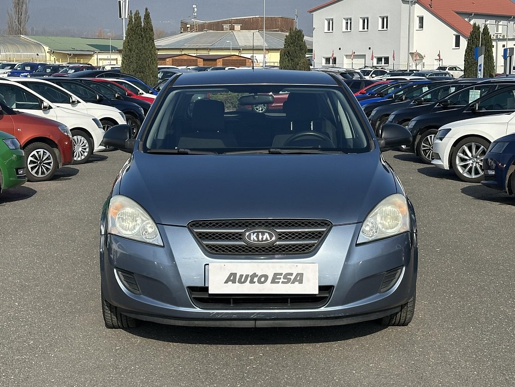 Kia Ceed 1.4i 