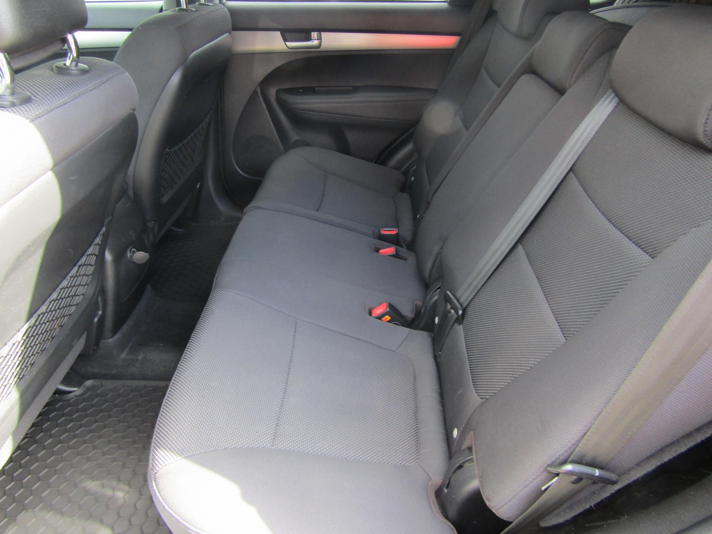 Kia Sorento, 2011 - pohled č. 10