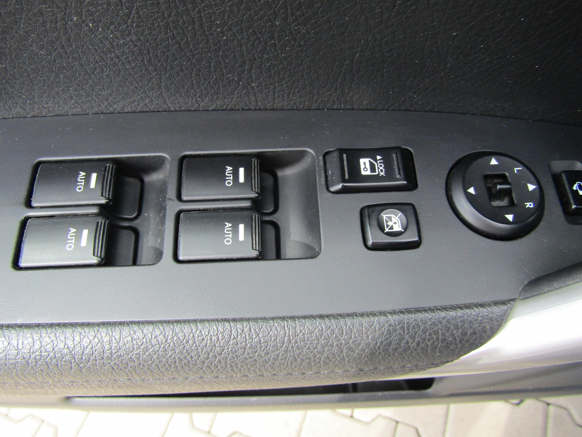 Kia Sorento, 2011 - pohled č. 11