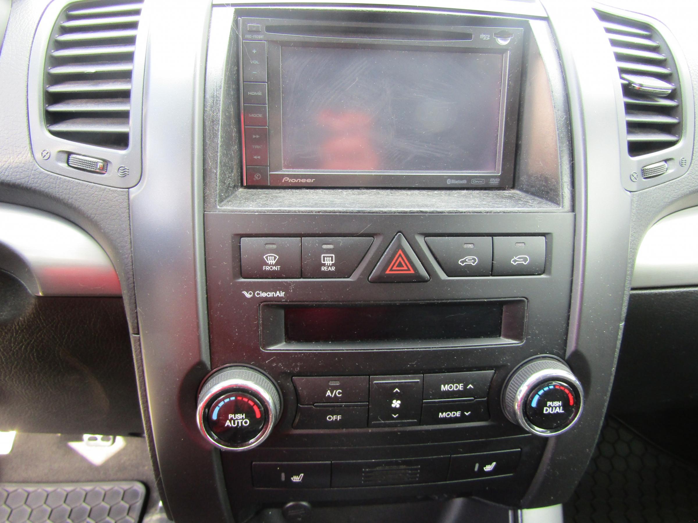 Kia Sorento, 2011 - pohled č. 14