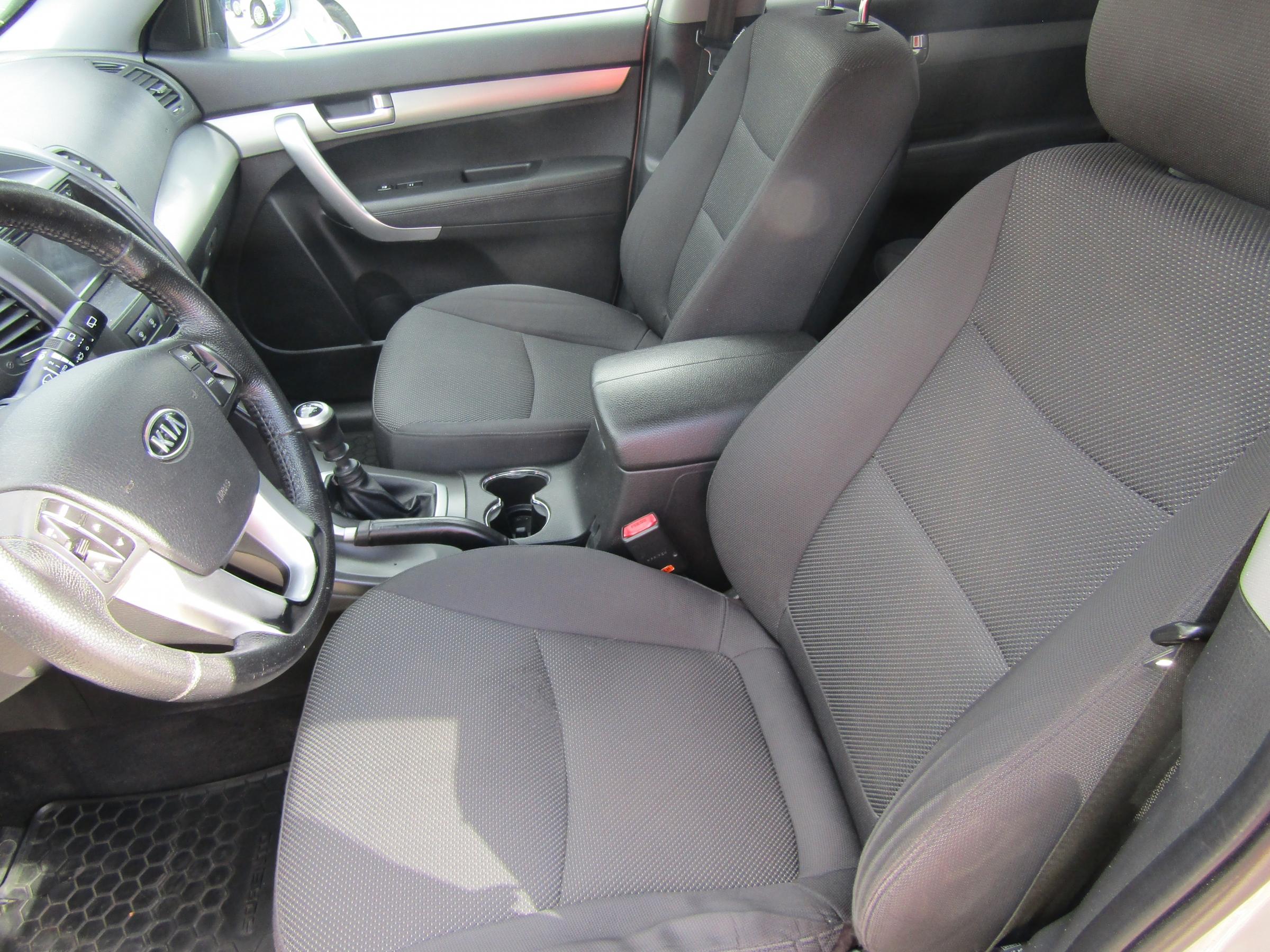 Kia Sorento, 2011 - pohled č. 9
