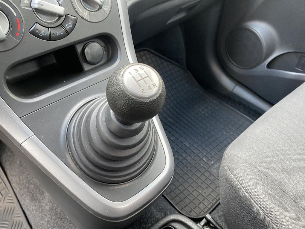 Suzuki Splash 1.2 16V 