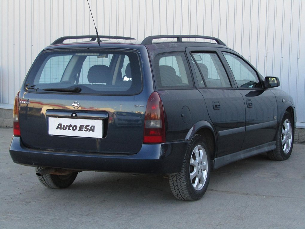 Opel Astra 1.7DTi 
