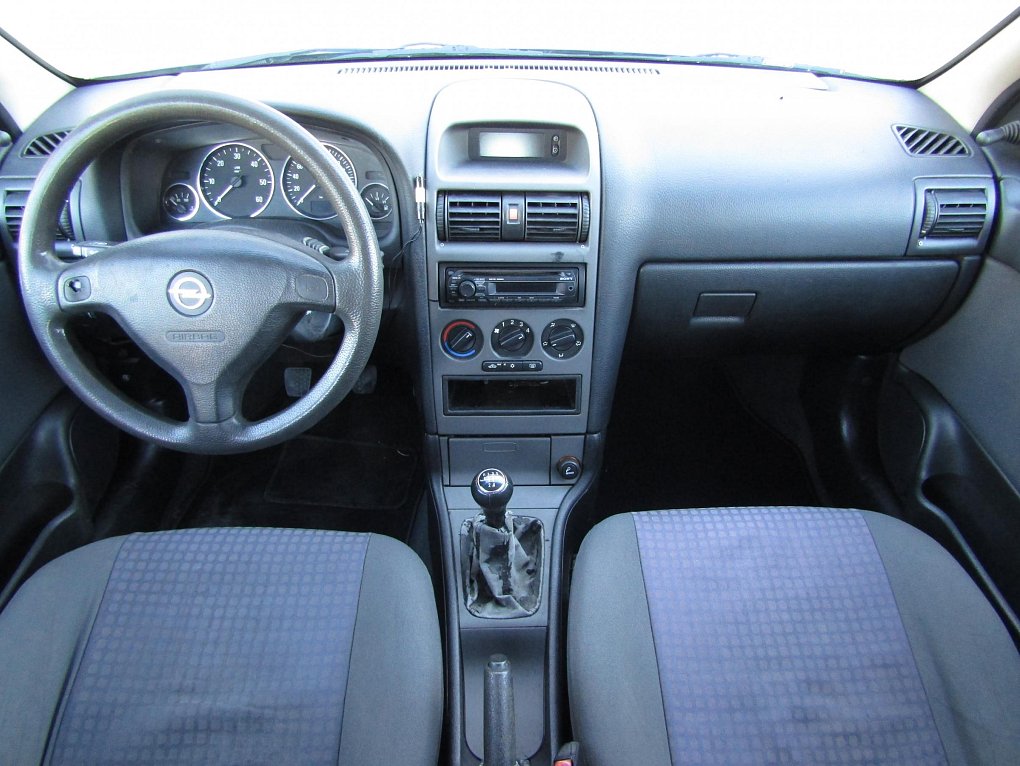 Opel Astra 1.7DTi 