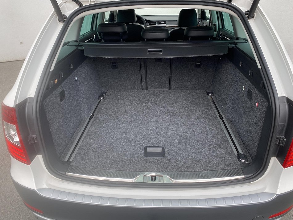 Škoda Superb II 2.0 TDi  4x4