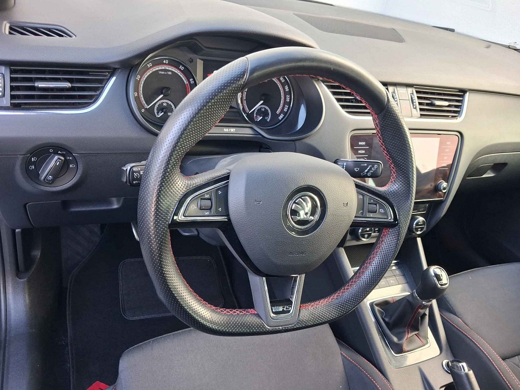 Škoda Octavia III 2.0 TSi RS