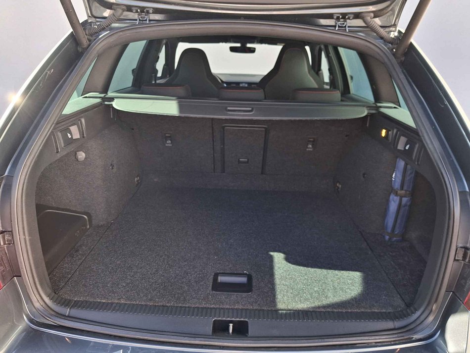 Škoda Octavia III 2.0 TSi RS