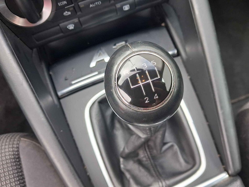 Audi A3 1.6MPi 