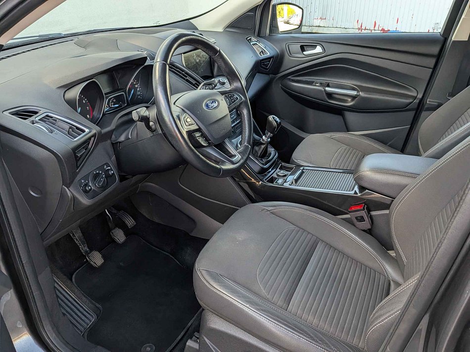 Ford Kuga 1.5 EB 