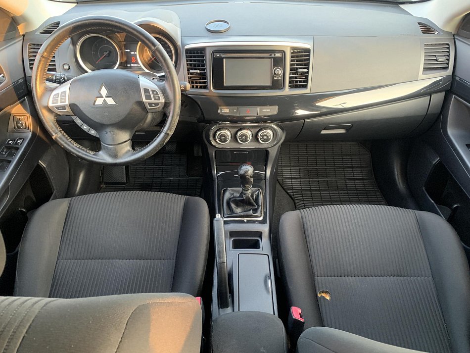 Mitsubishi Lancer 1.8 Di-D 