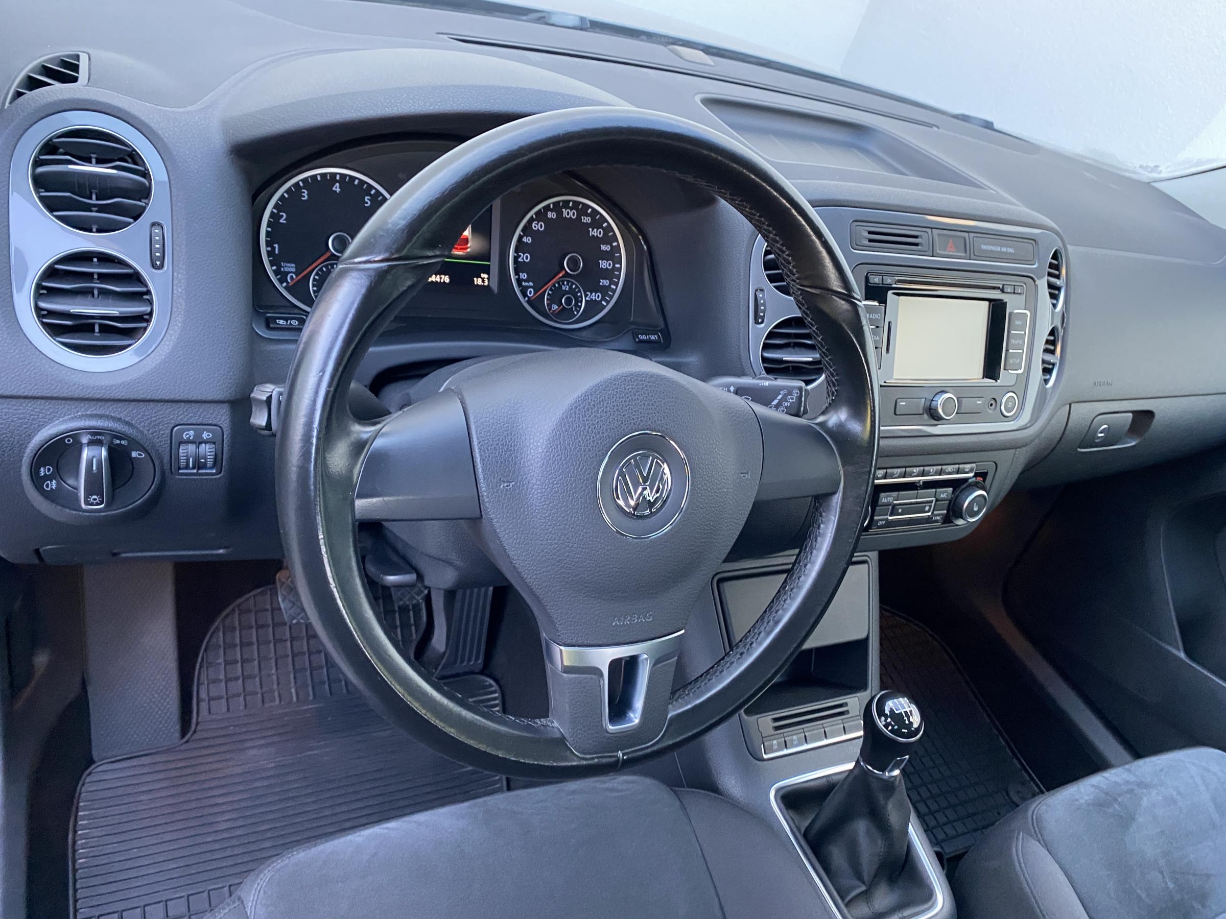 Volkswagen Tiguan, 2015 - pohled č. 13