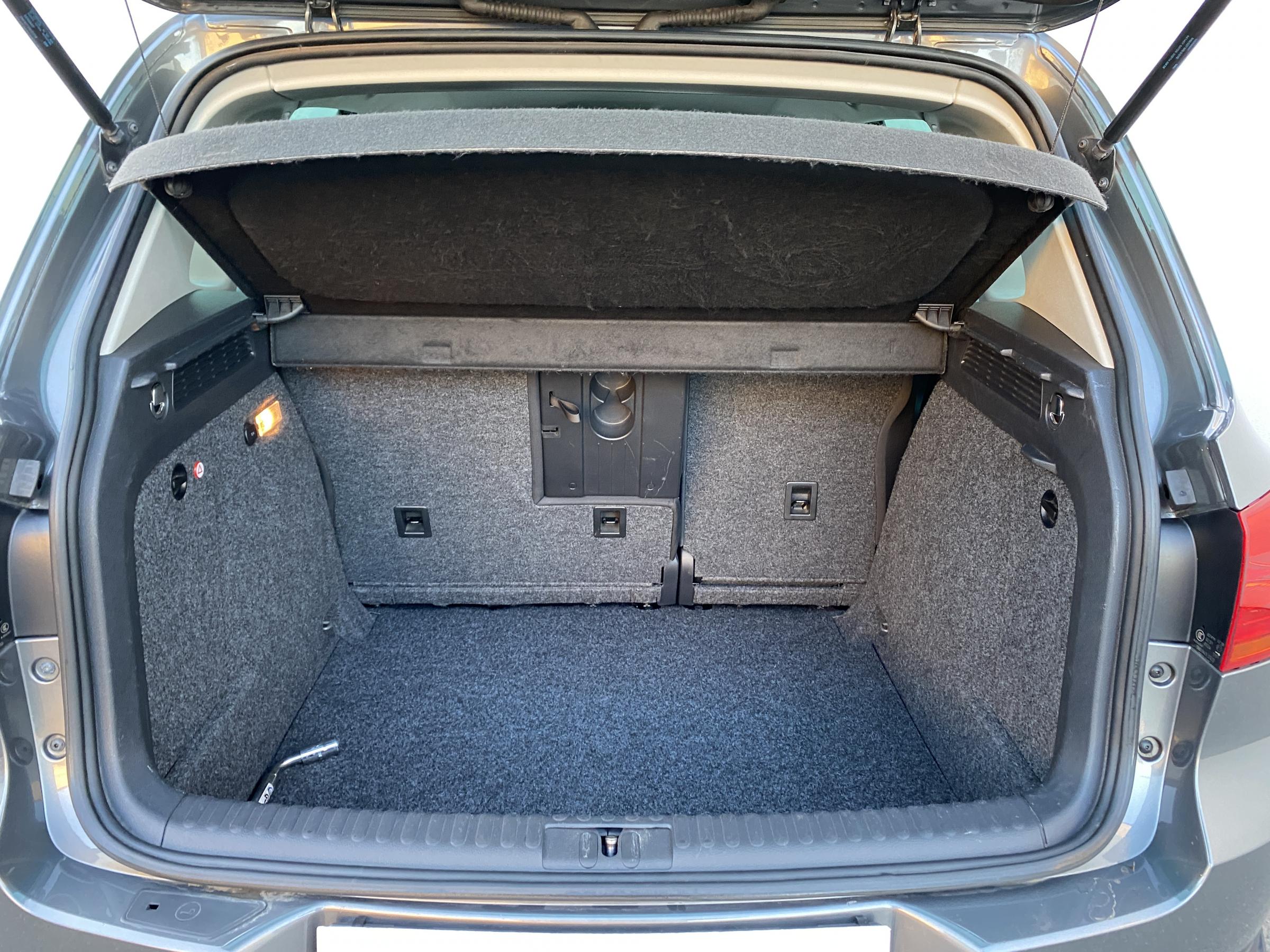 Volkswagen Tiguan, 2015 - pohled č. 7