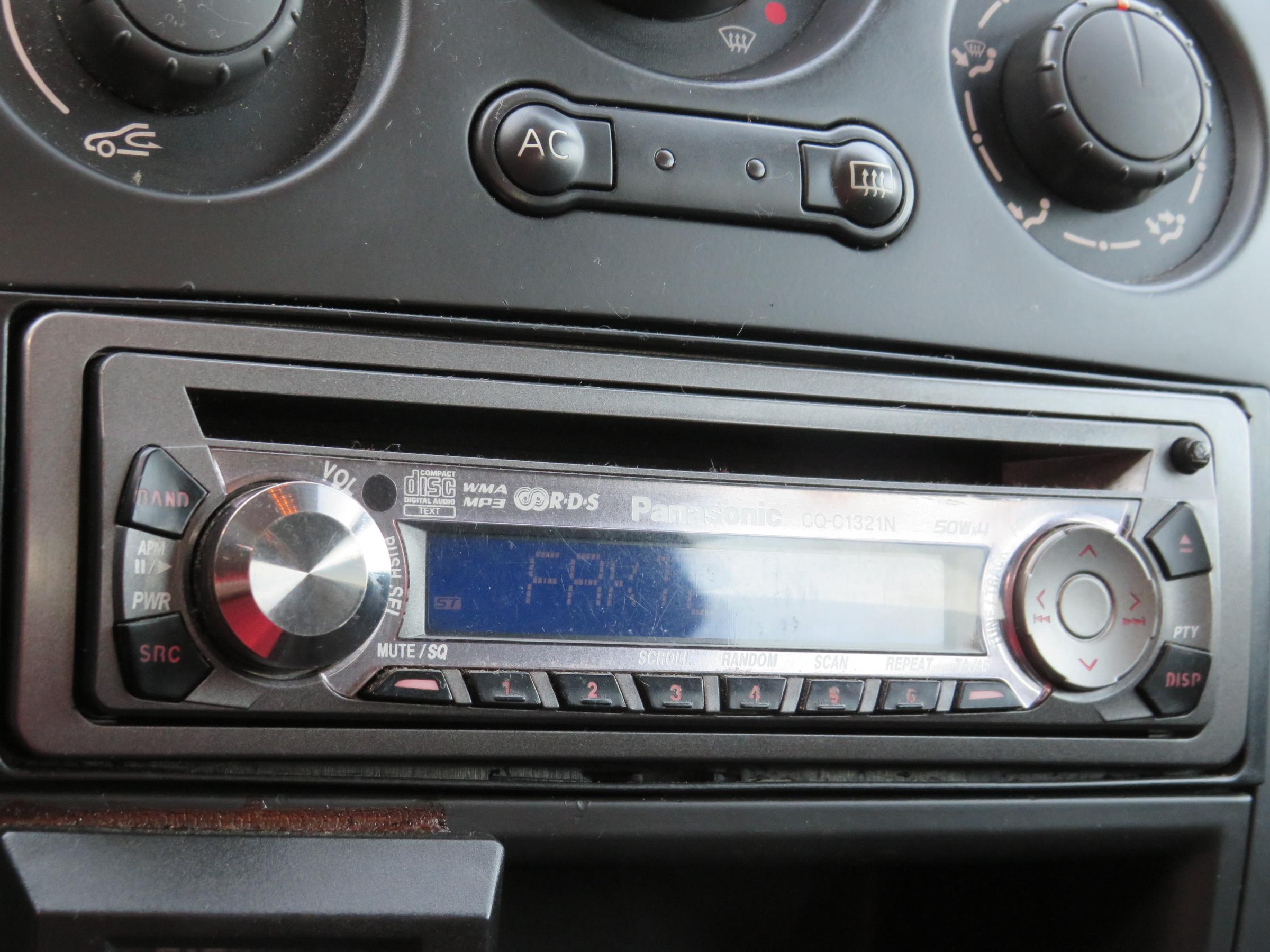 Renault Mégane, 2005 - pohled č. 14