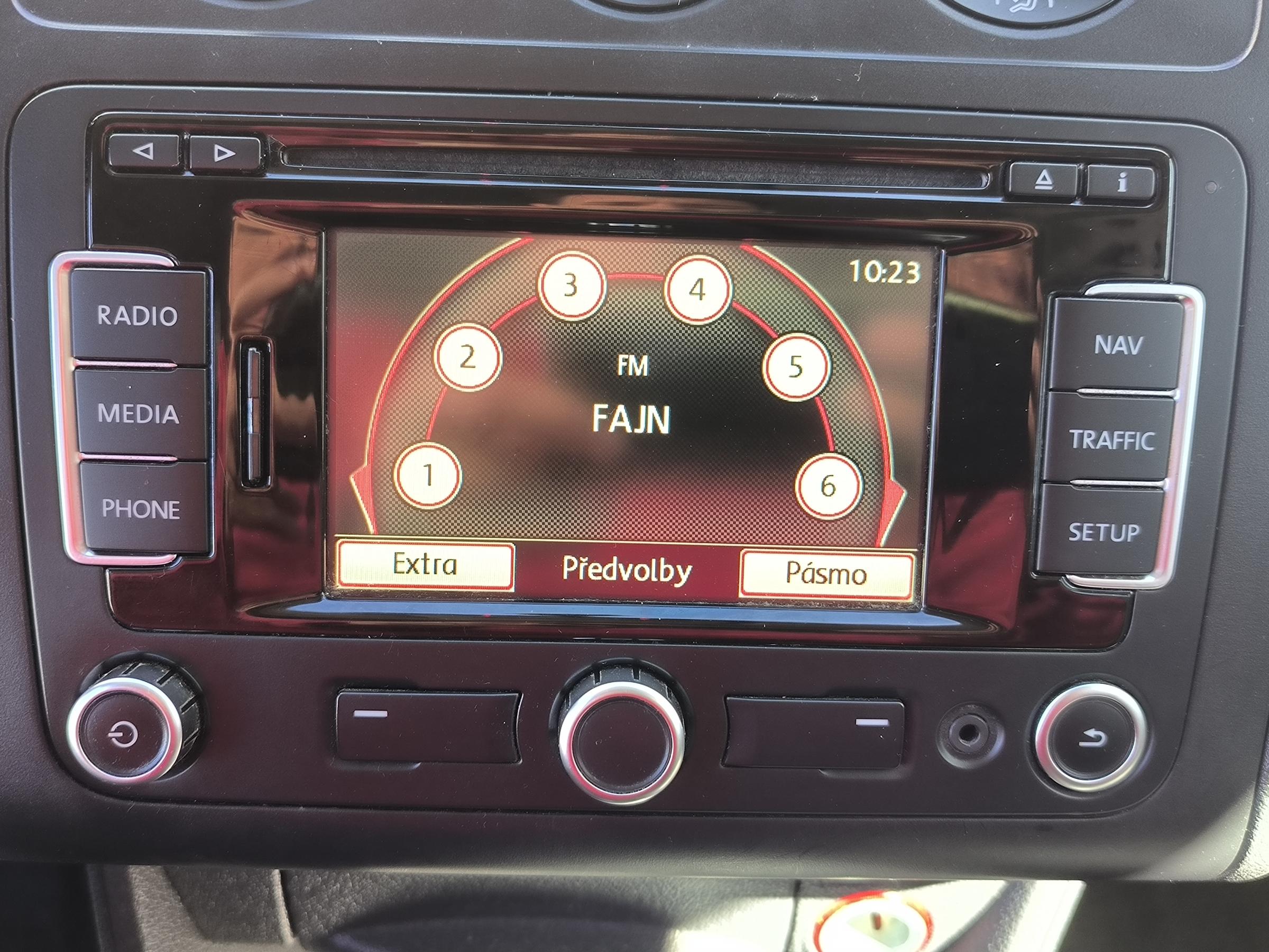 Volkswagen Caddy, 2010 - pohled č. 12