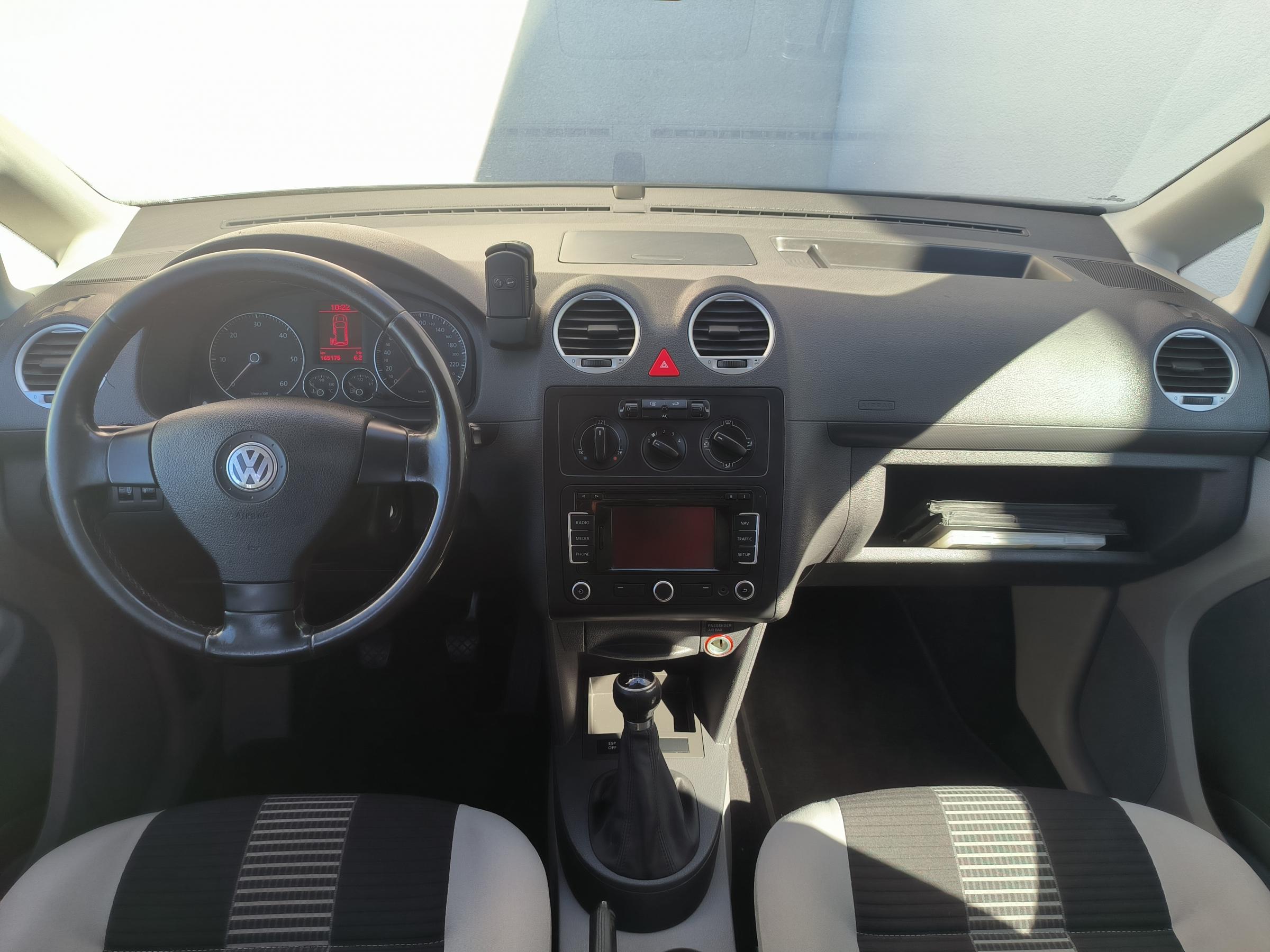 Volkswagen Caddy, 2010 - pohled č. 8