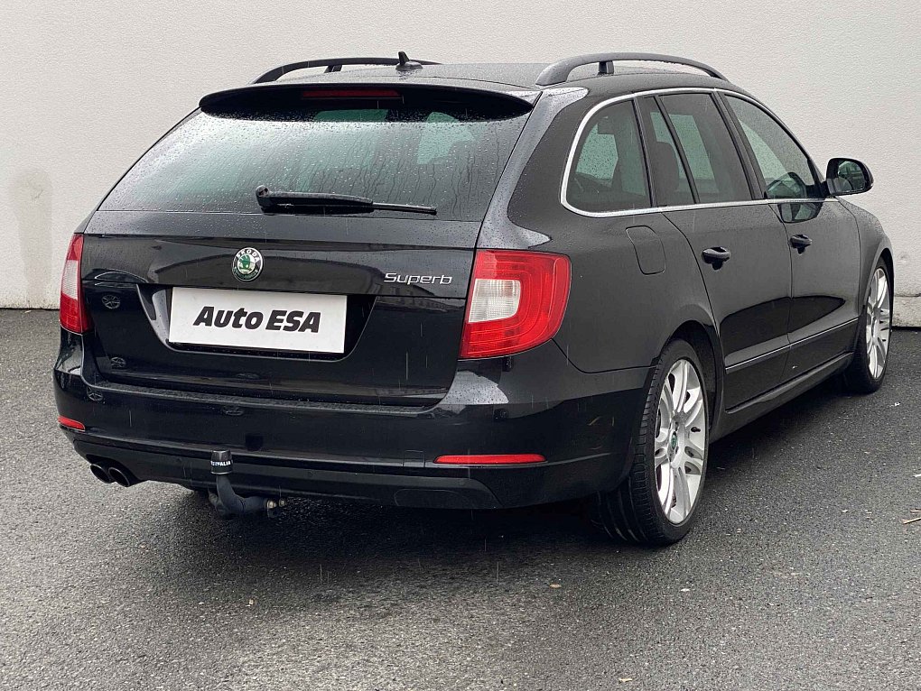 Škoda Superb II 2.0 TDi Elegance 4x4