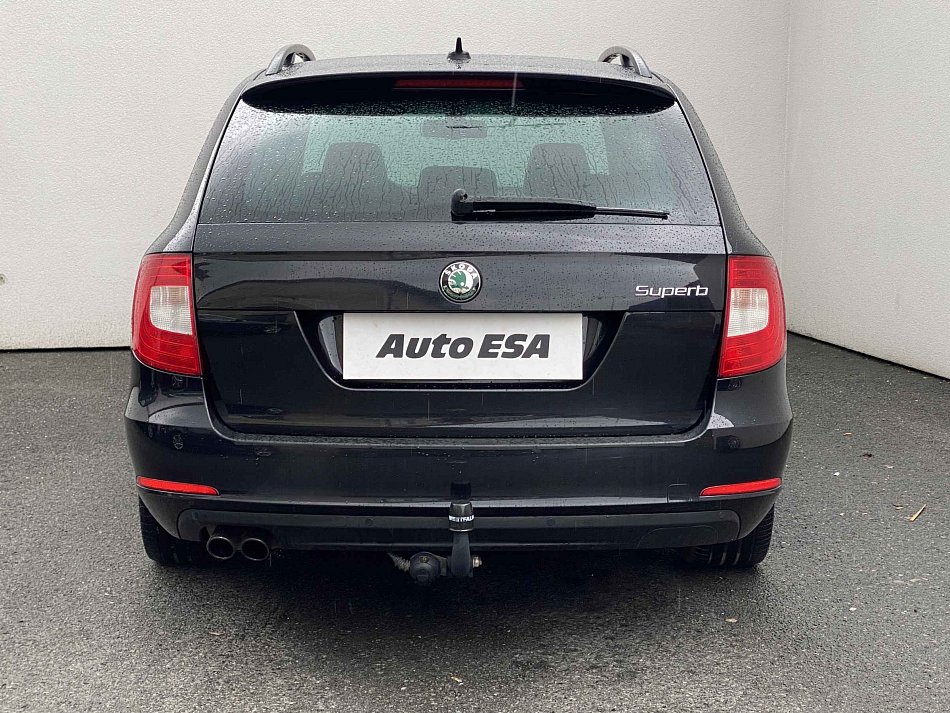 Škoda Superb II 2.0 TDi Elegance 4x4